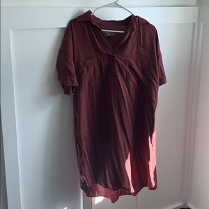 Red short sleeve dress